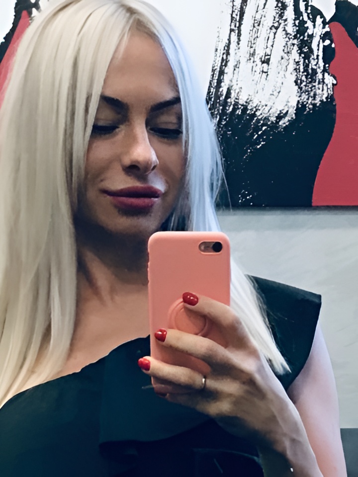 Гертруда привлекательная девушка из Ленинградской цена от 5000 руб