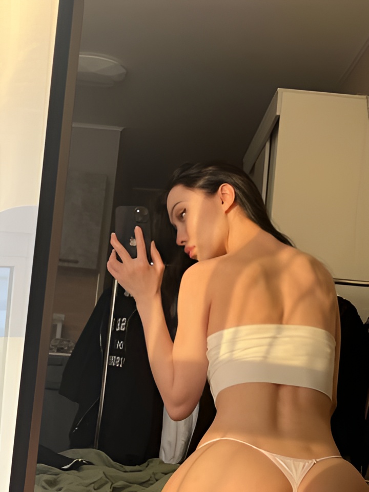 Лизочка привлекательная девушка из Ленинградской цена от 1500 руб