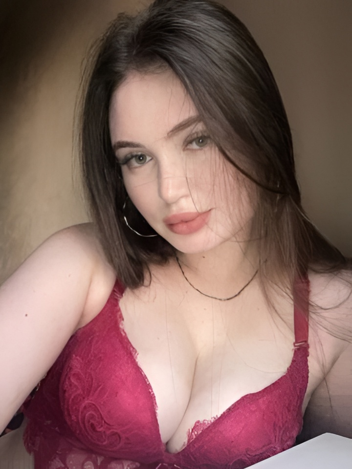 Милана привлекательная девушка из Ленинградской цена от 1500 руб