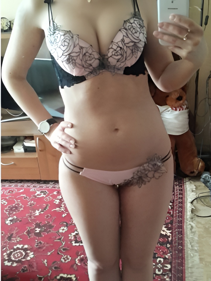 Софи привлекательная девушка из Ленинградской цена от 5000 руб