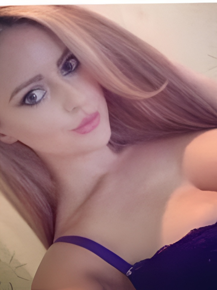 Юля привлекательная девушка из Ленинградской цена от 5000 руб