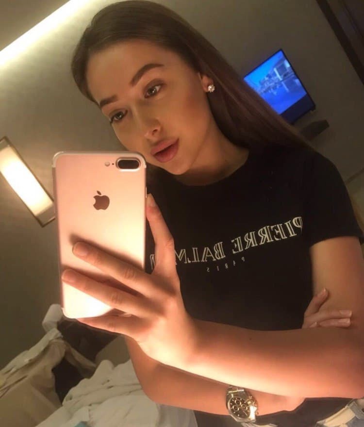 Дарина привлекательная девушка из Ленинградской цена от 3500 руб