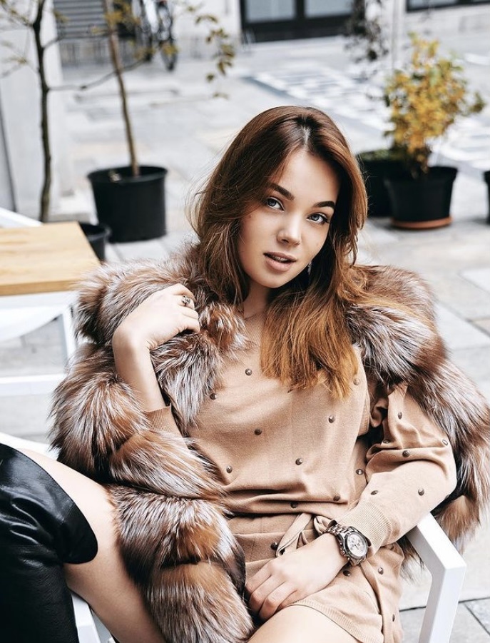 🎥 АЛЕВТИНА привлекательная девушка из Ленинградской цена от 7000 руб