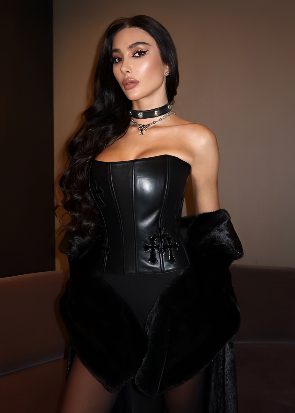 Ирина привлекательная девушка из Ленинградской цена от 10000 руб