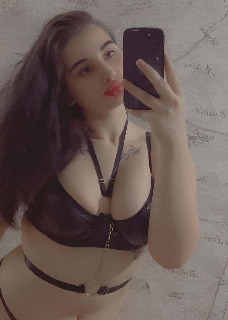 Соня привлекательная девушка из Ленинградской цена от 15000 руб