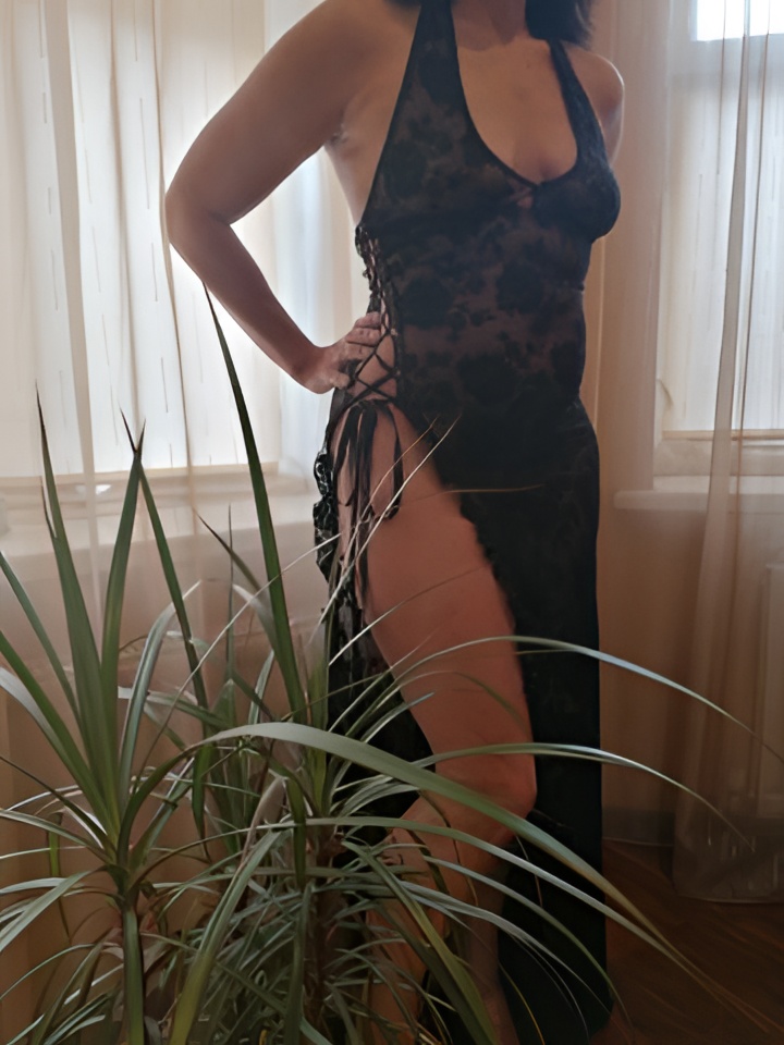 Индивидуалка Борислава, доступна для личного знакомства от 2500 руб